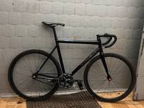 Trek T1 photo