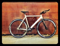 Unknown Lv1 - "Urban Track"
