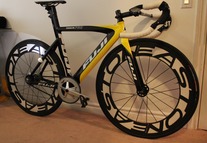 Yellow Fuji Track Pro 09