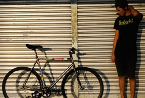 Shidi and his KHS Flite Shidi and his KHS Flite
