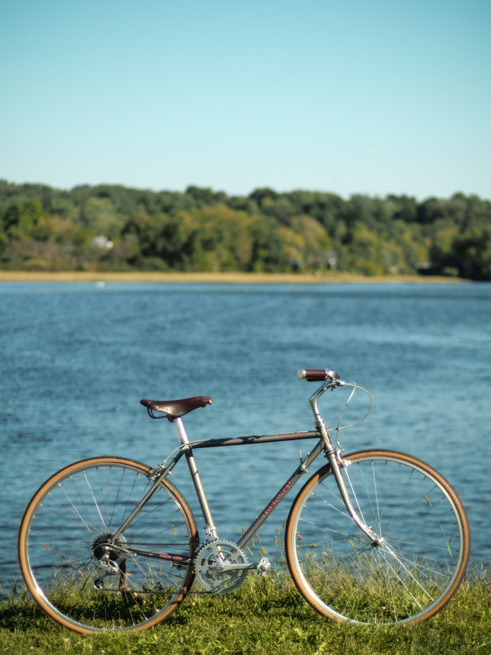 1984 Trek 420 Commuter Dapper Velo Pedal Room
