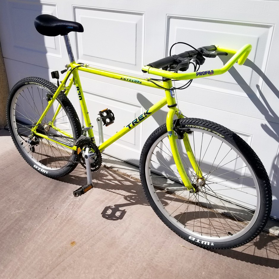 trek 830 antelope yellow