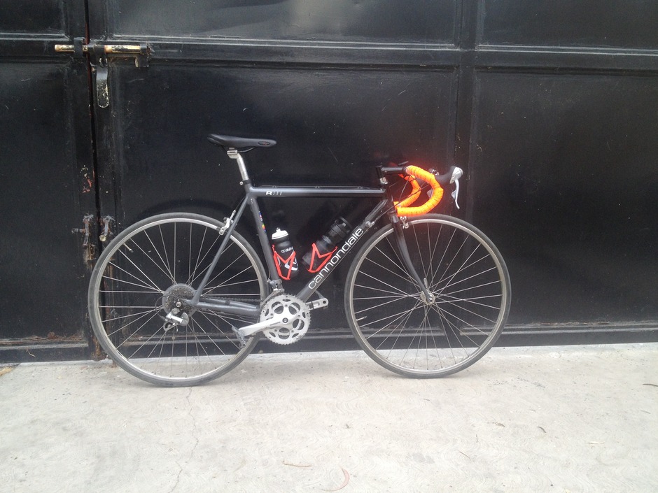 1994 cannondale R300 Pedal Room