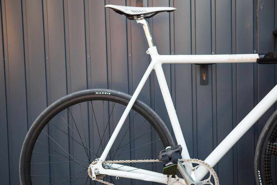 Cannondale sr300 sales