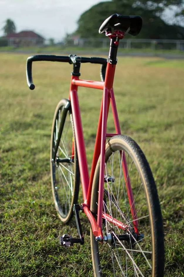 fixed gear clipless pedals