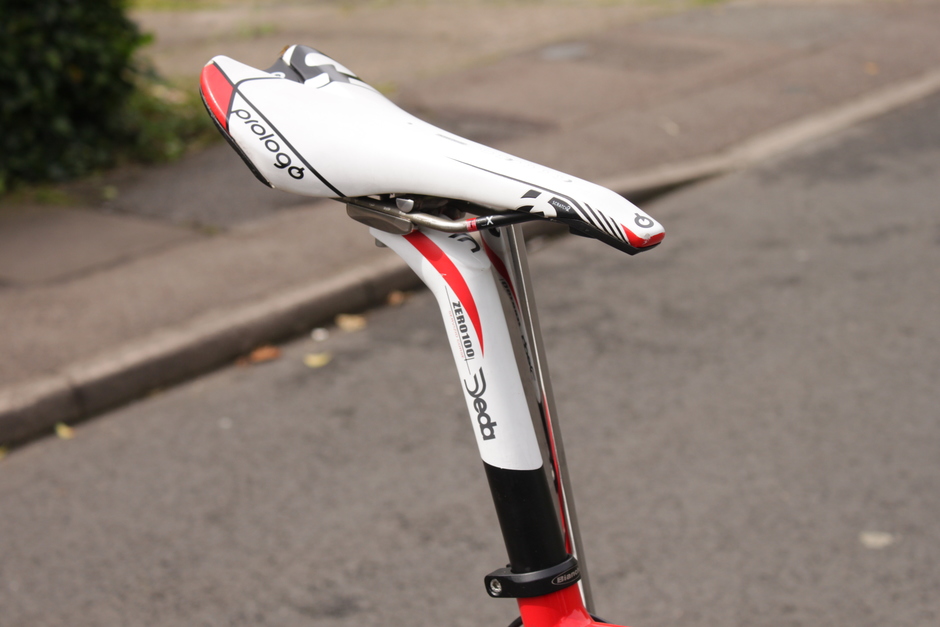 現金特価】 【スタンド付き】Bianchi ロードバイク ロードバイク B4P 1885 BIANCHI 105 「ビアンキ」 550  7900カスタム
