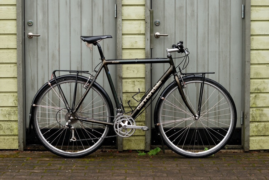 cannondale t1000 touring bike