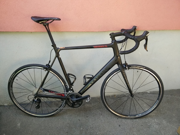 https://www.pedalroom.com/p/canyon-endurace-cf-80-40342_1.jpg