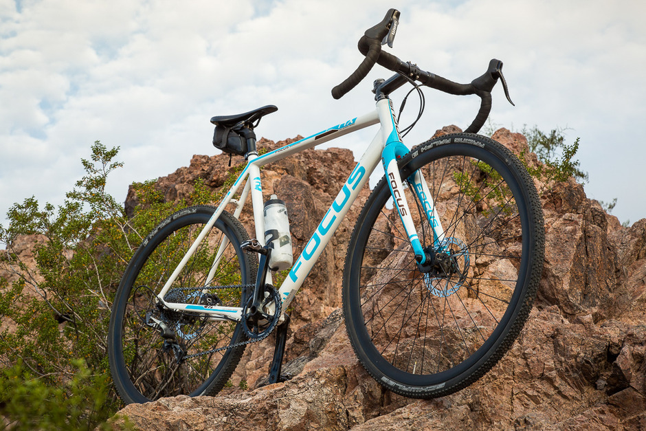 Focus Mares 3.0 AX Cylocross Pedal Room