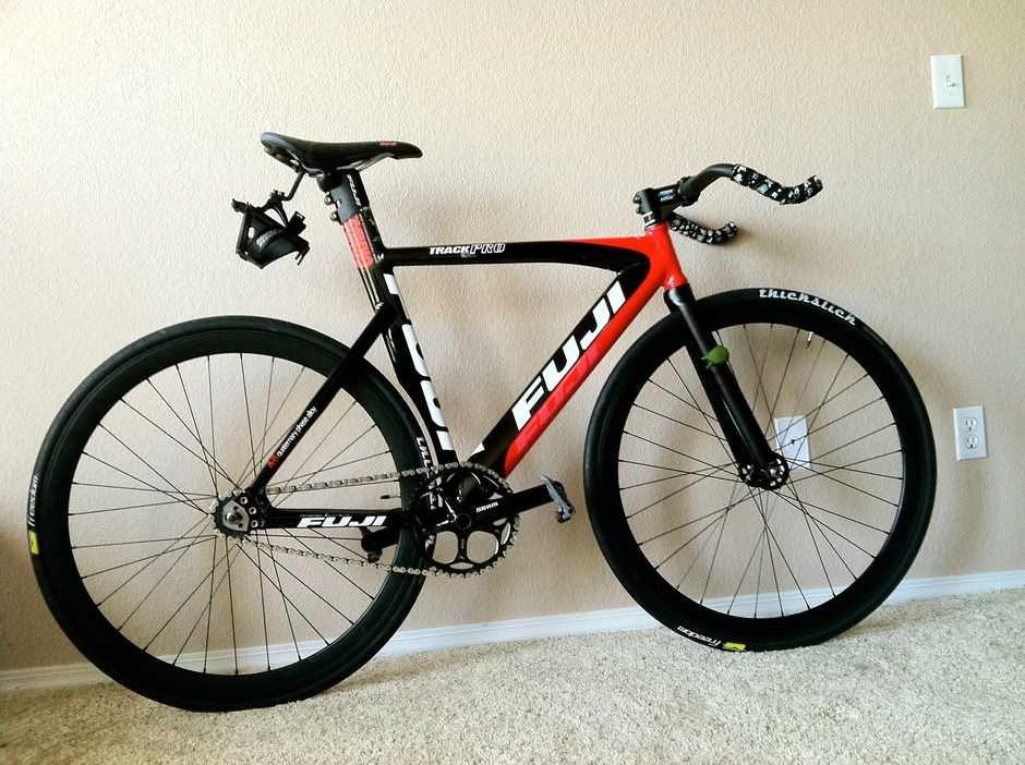Fuji Track Pro 09 - Pedal Room
