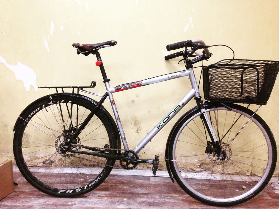 Kona commuter hotsell