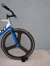 2011 Giant Omnium photo