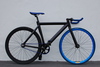 Black / Blue Leader 725 2013 photo